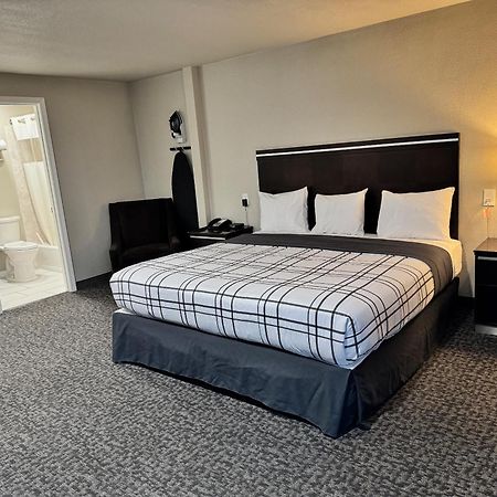 Royal Inn Eugene- Airport Екстериор снимка